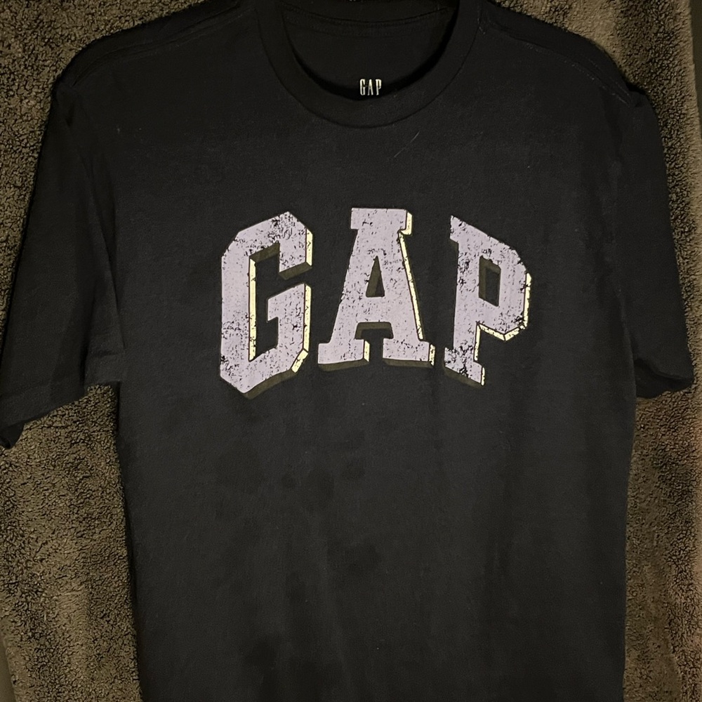 GAP Classic Navy Tee